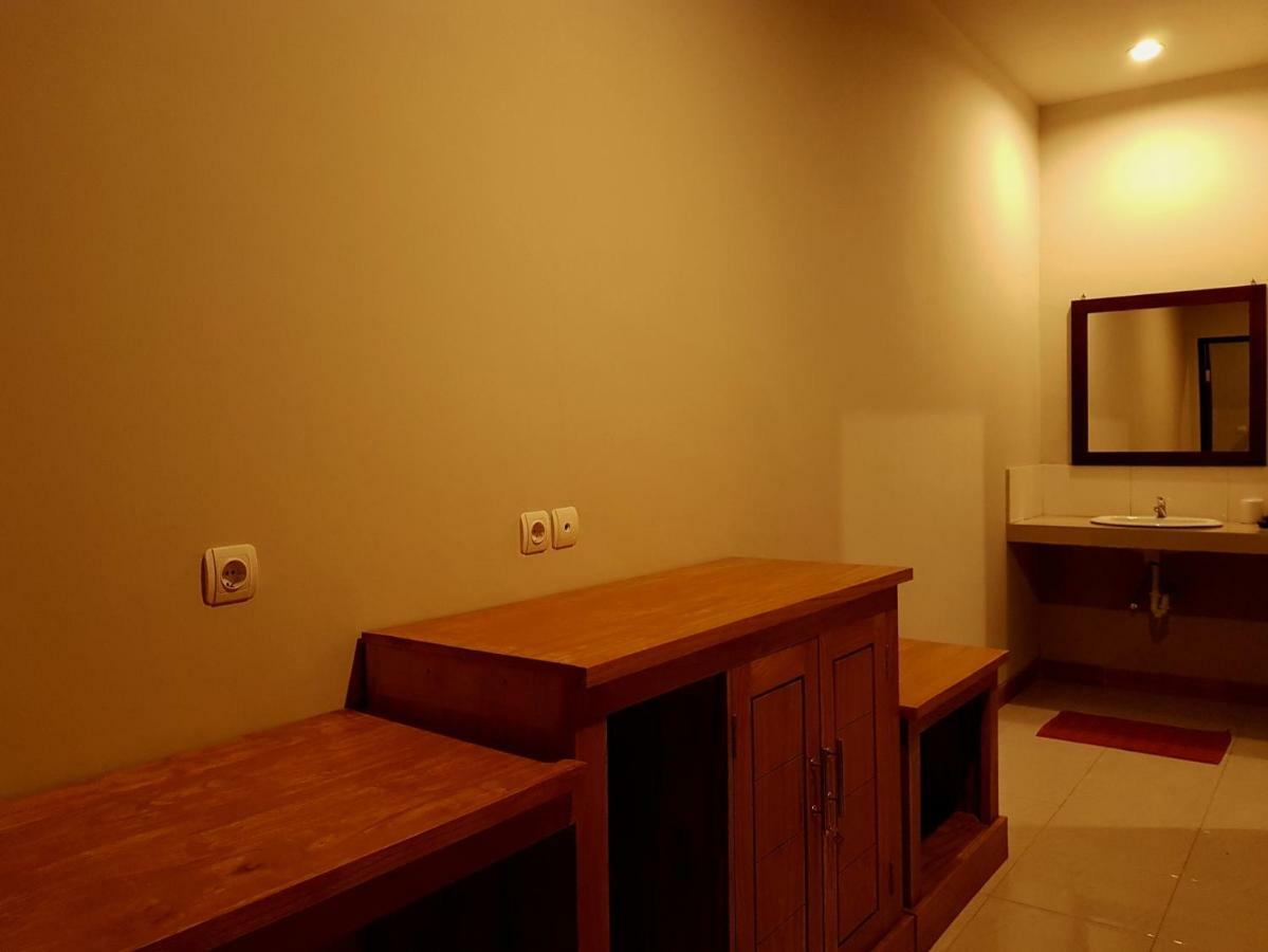 Hotel Ghamed Sari Zewnętrze zdjęcie